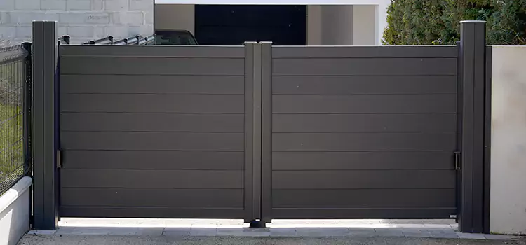 Common Residential Gate Issues We Resolve in Bolingbrook, IL